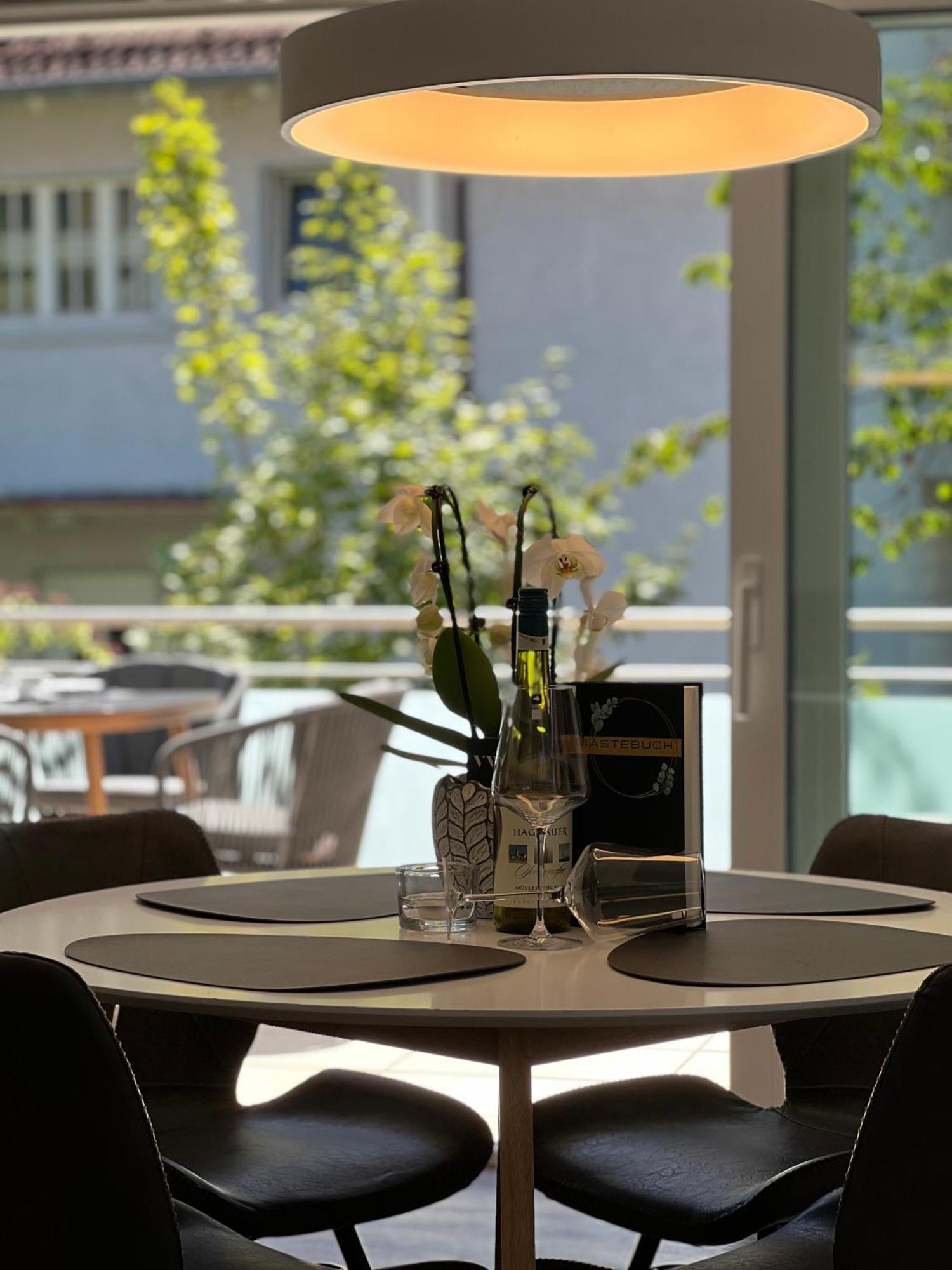 Neues Seeapartment Uberlingen Buitenkant foto